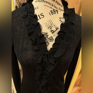 Anne Fontaine Elegant Black Ruffle V-Neck Sweater